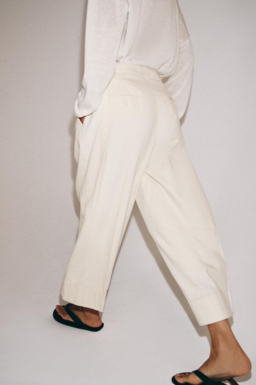 БРЮКИ С ЗАЩИПАМИ ИЗ СМЕСОВОГО ЛЬНА — коллекция Zara «ZW»