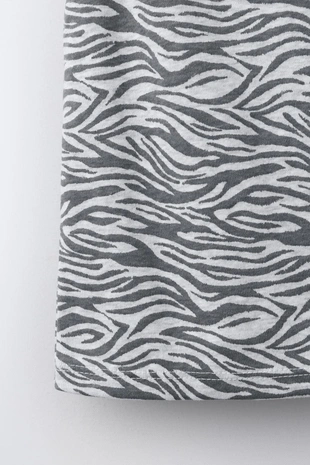 Топ с принтом зебра- Заказать в России