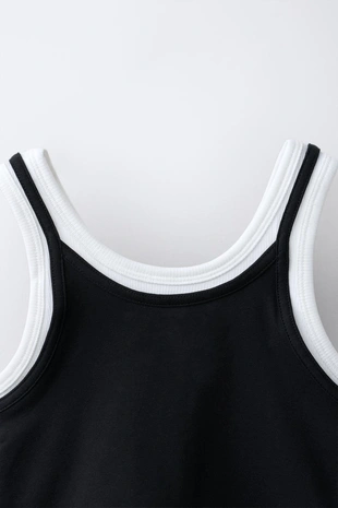 Двухслойный топ контрастного цвета