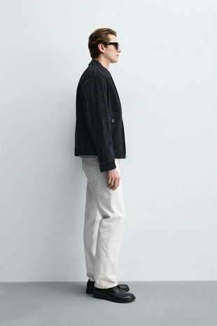 Замшевая куртка классического кроя- Заказать в России