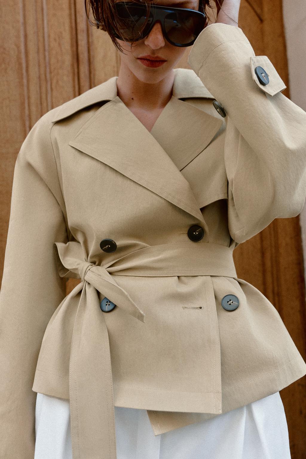 КОРОТКИЙ ТРЕНЧ С ПОЯСОМ