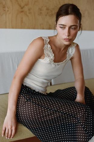 Топ в рубчик с кружевом