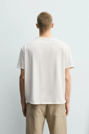 Футболка с широким неправильным воротником- Заказать в России