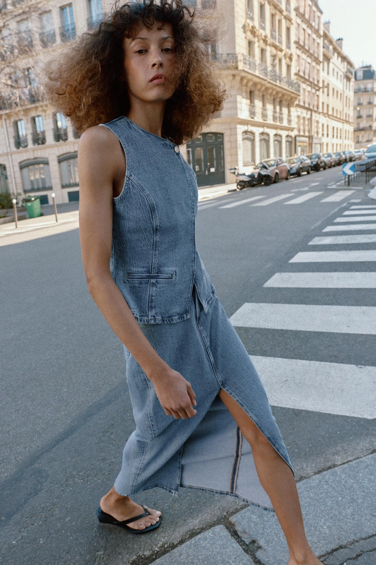 Джинсовый жилет с двубортной застежкой z1975