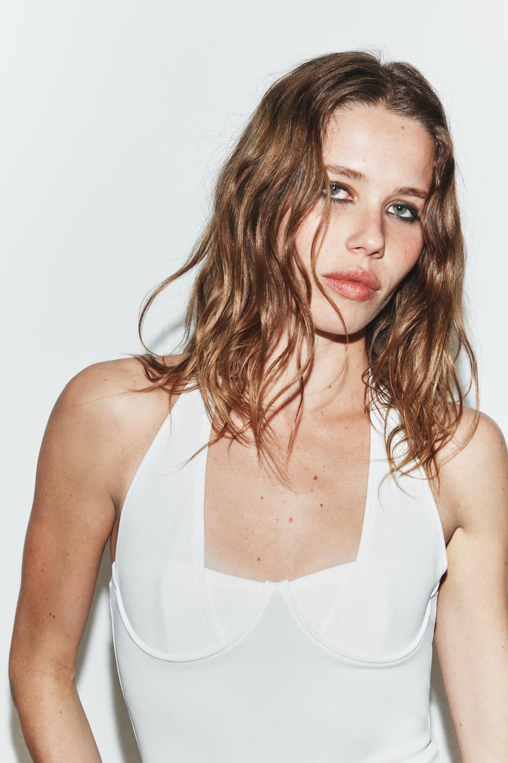 БОДИ ХАЛТЕР ИЗ ЭЛАСТИЧНОГО ТРИКОТАЖА