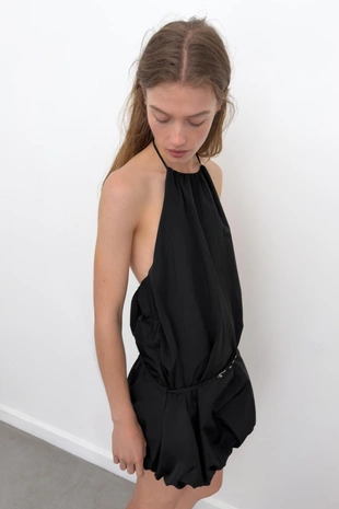 Платье-баллон с горловиной халтер- Заказать в России