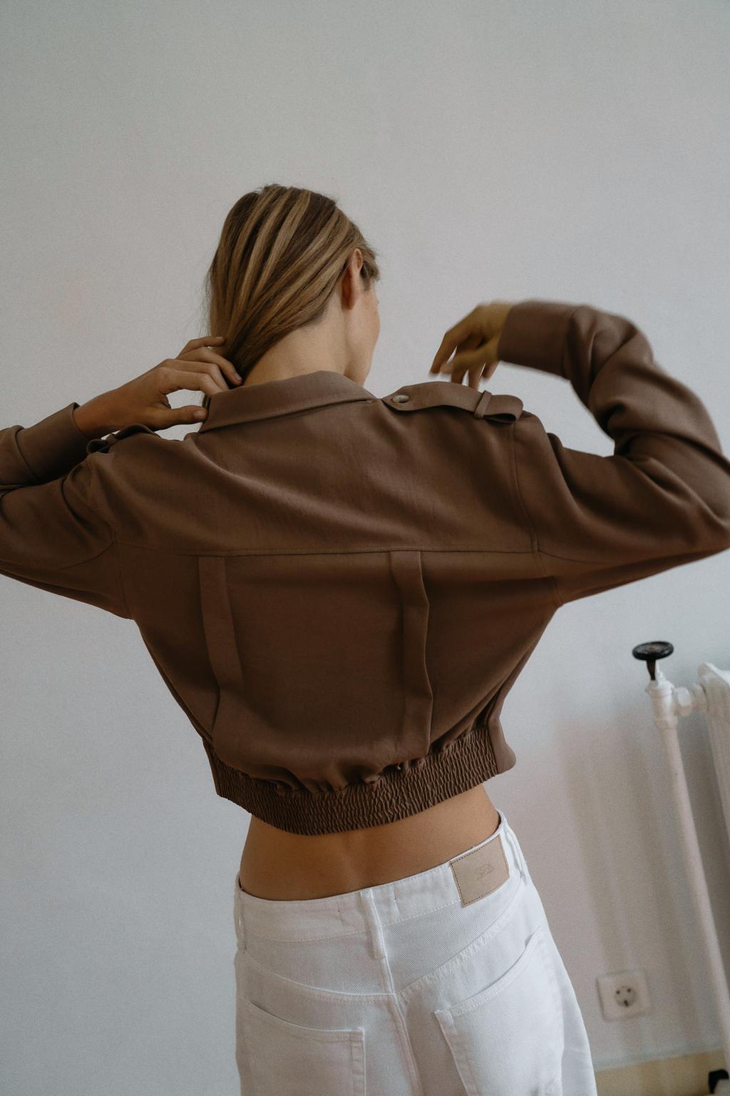 УКОРОЧЕННАЯ РУБАШКА С ХЛЯСТИКАМИ