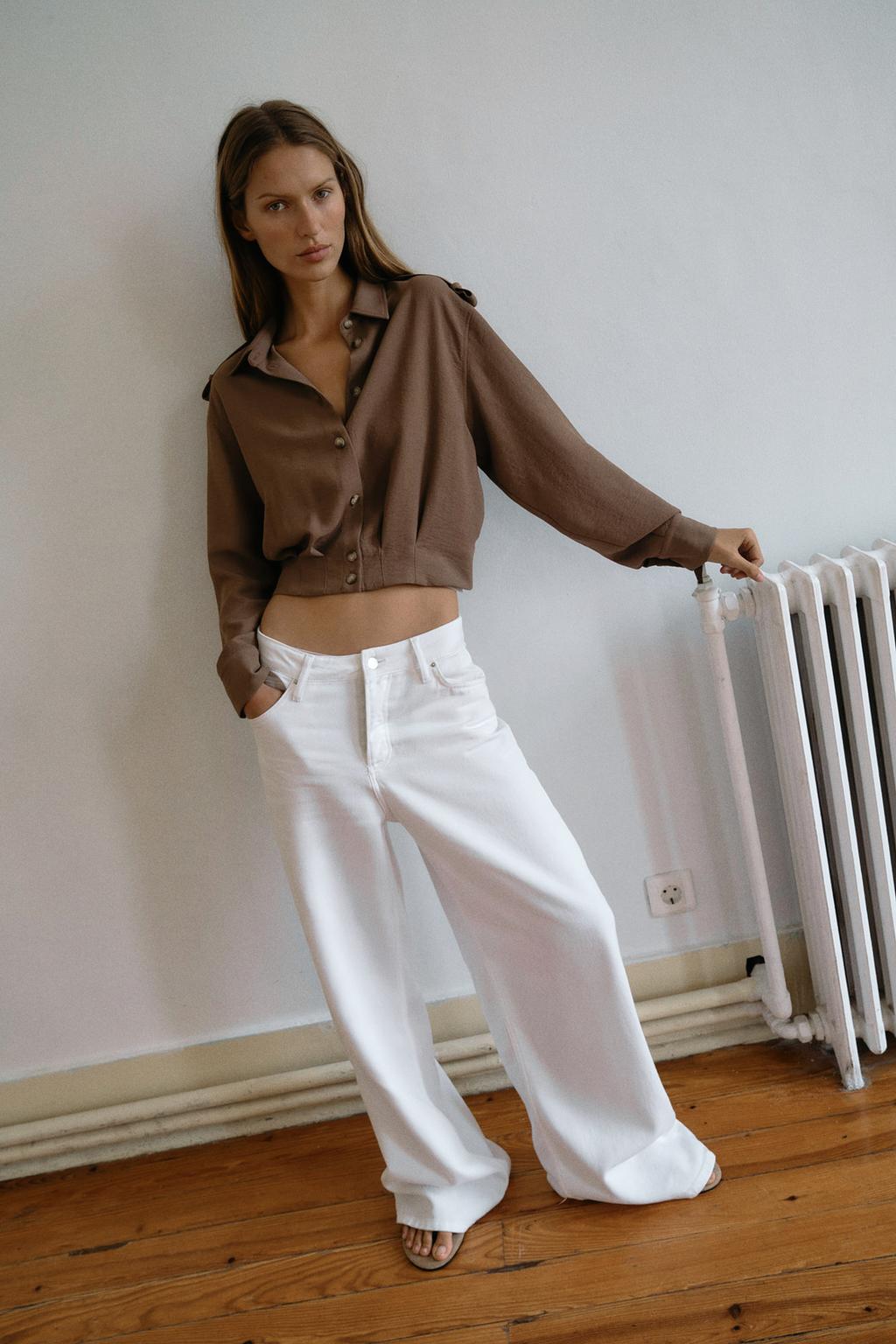 УКОРОЧЕННАЯ РУБАШКА С ХЛЯСТИКАМИ