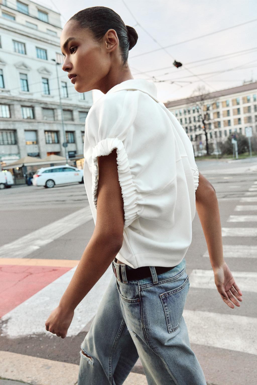 РУБАШКА С ШИРОКИМИ ПРОЙМАМИ