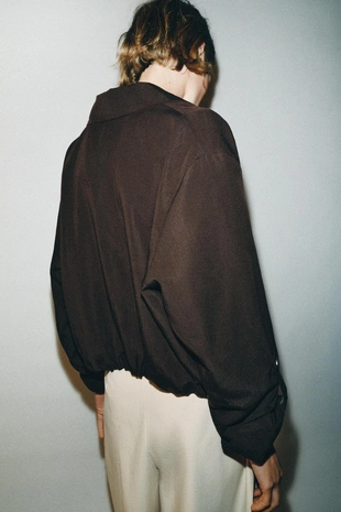 Укороченный блейзер на резинке- Заказать в России