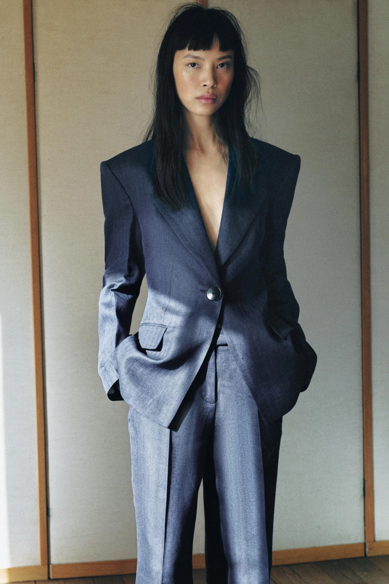 Костюм из узористого льна с узором косичка, zara