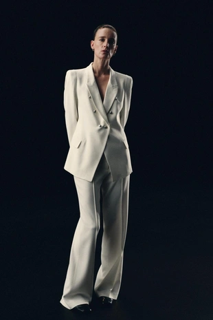 Двубортный блейзер с подплечниками — коллекция Zara «Zw»- Заказать в России