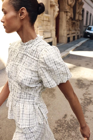 Топ в клетку с вышивкой и бантами- Заказать в России