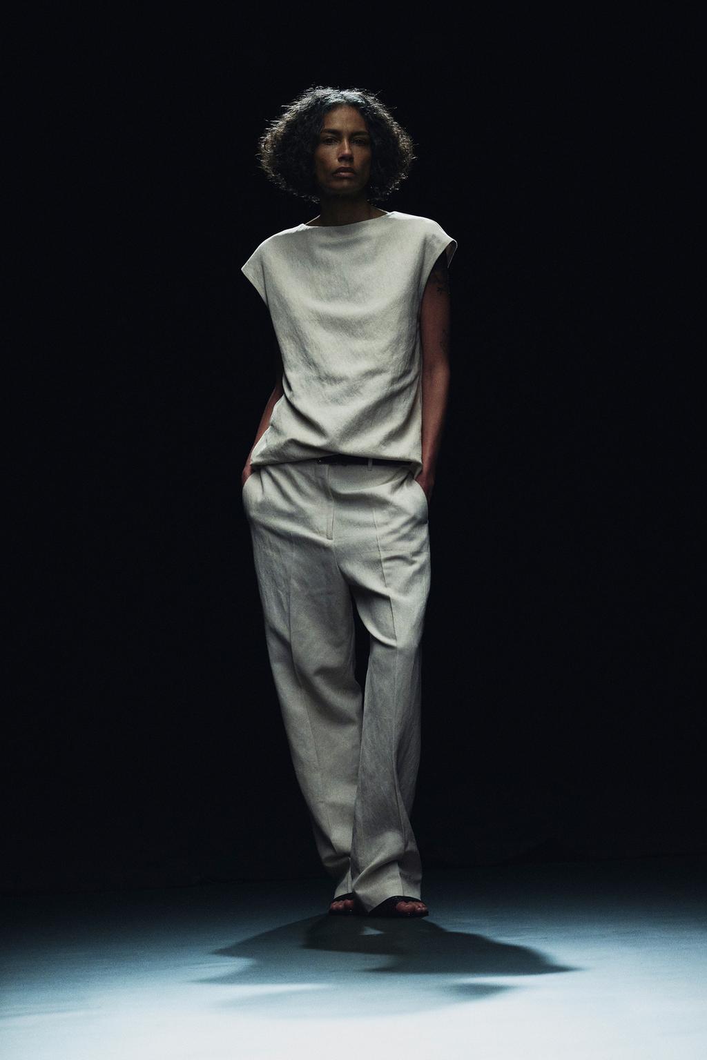 ТОП С ОТКРЫТОЙ СПИНОЙ — коллекция Zara «ZW»