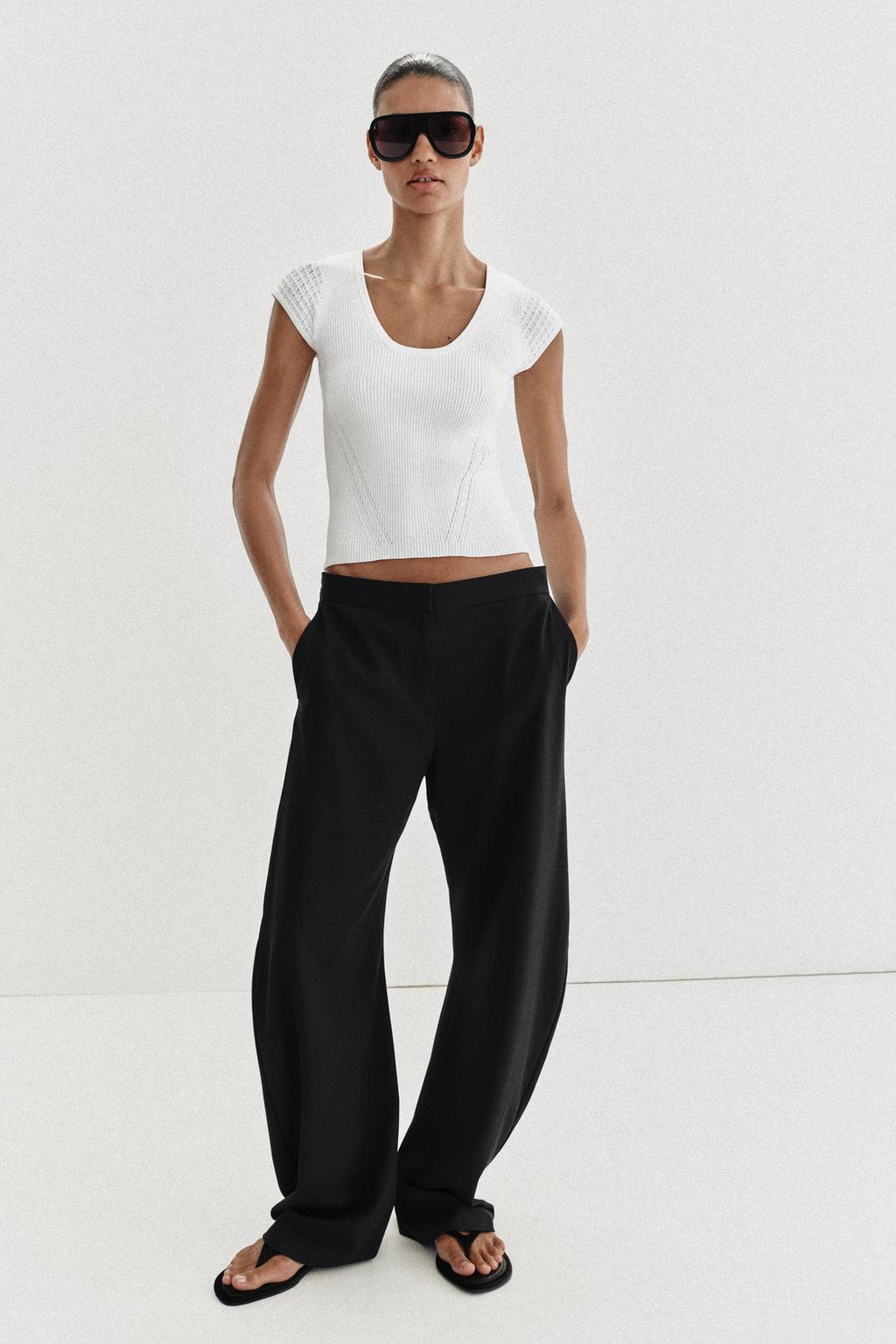 ТРИКОТАЖНЫЙ ТОП С КОМБИНИРОВАННЫМИ РУКАВАМИ