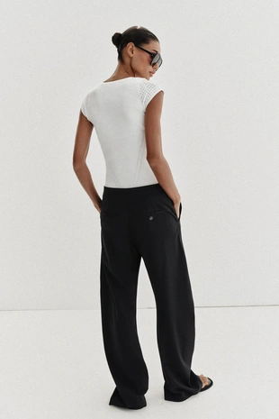 Трикотажный топ с комбинированными рукавами- Заказать в России