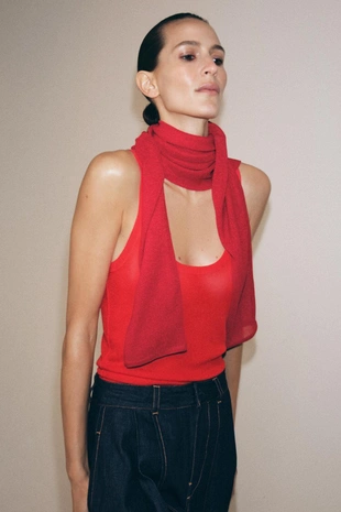 Топ из тонкого трикотажа без рукавов- Заказать в России