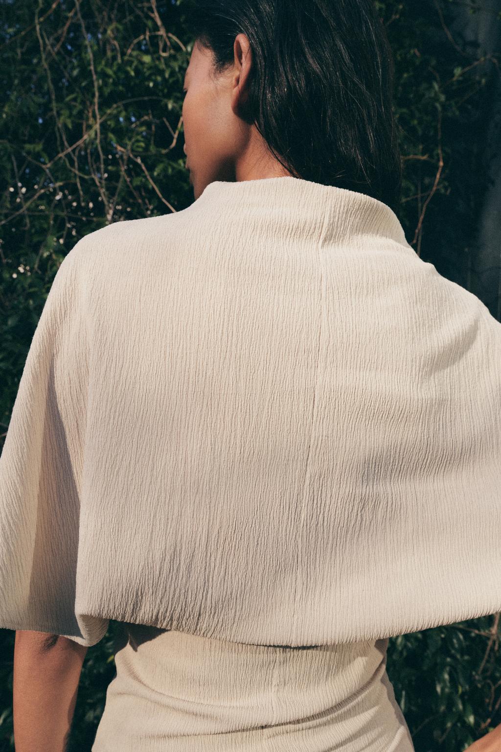 ТОП ФАКТУРНЫЙ СО СКЛАДКАМИ