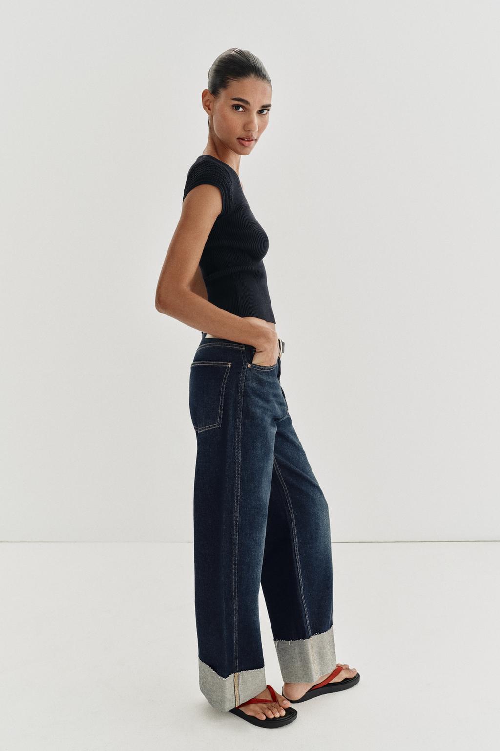 ТРИКОТАЖНЫЙ ТОП С КОМБИНИРОВАННЫМИ РУКАВАМИ