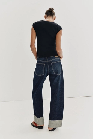 Трикотажный топ с комбинированными рукавами- Заказать в России