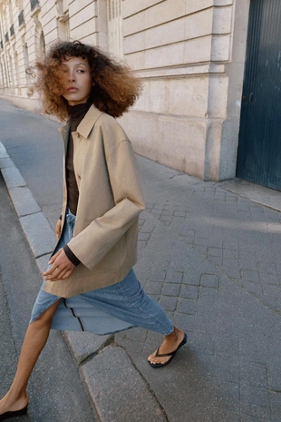 Жакет с накладными карманами