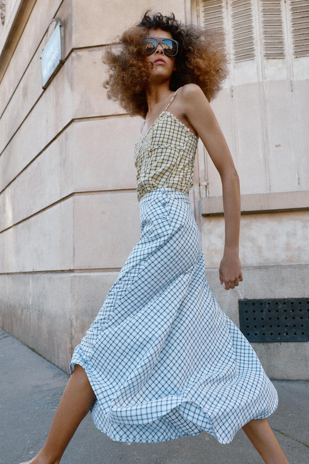 АСИММЕТРИЧНАЯ ЮБКА МИДИ В КЛЕТКУ