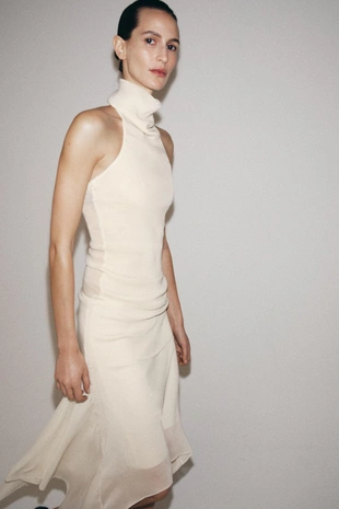 Струящаяся юбка асимметричного кроя- Заказать в России