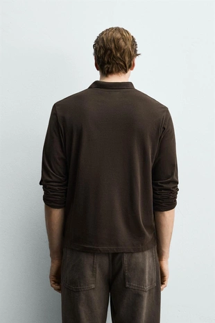 Поло стандартной посадки из хлопка с рельефным узором- Заказать в России