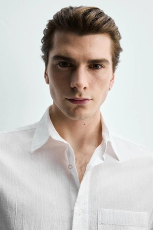 Рубашка стандартной посадки с эффектом жатой ткани- Заказать в России