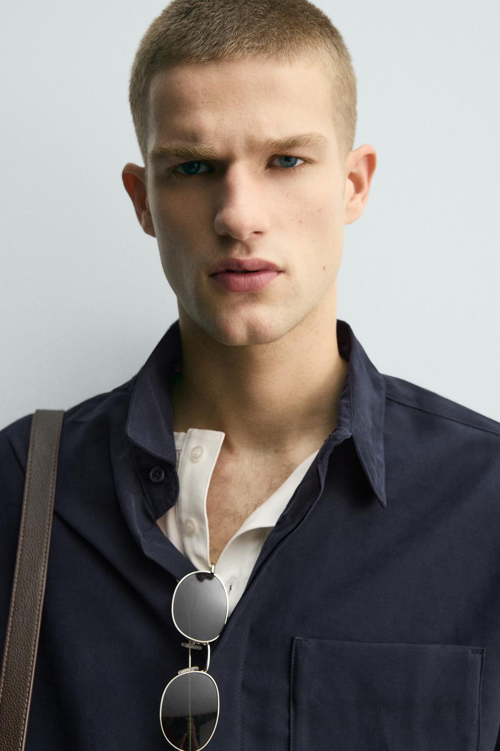 РУБАШКА  ИЗ СТРУЯЩЕЙСЯ ТКАНИ