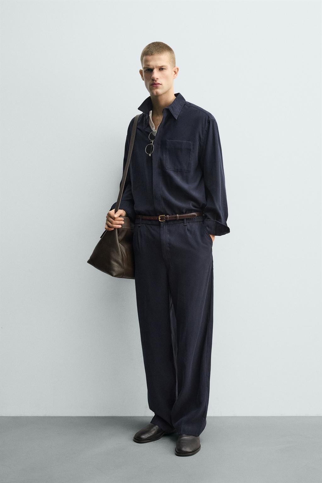 БРЮКИ  ИЗ СТРУЯЩЕЙСЯ ТКАНИ