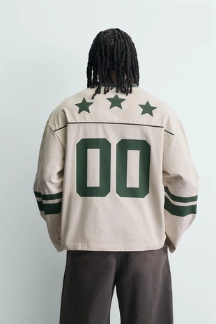 Футболка с принтом American Football- Заказать в России