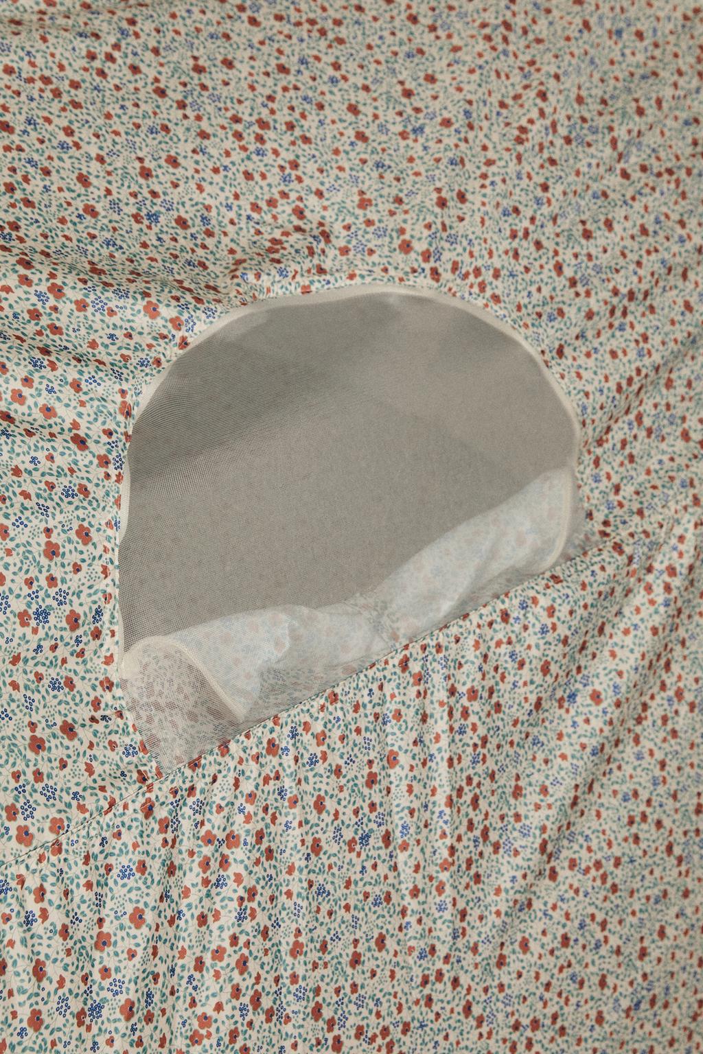 Детский пляжный тент с цветочным узором