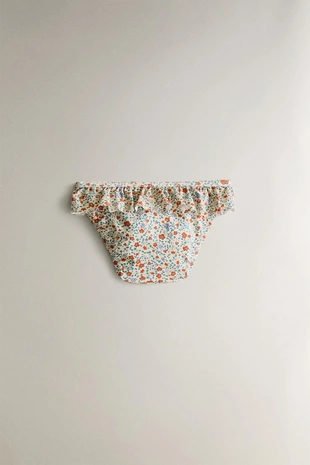 Детские плавки для пляжа с тропическими цветочными оборками- Заказать в России