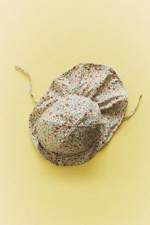 Детская пляжная шляпа с цветочным принтом- Заказать в России