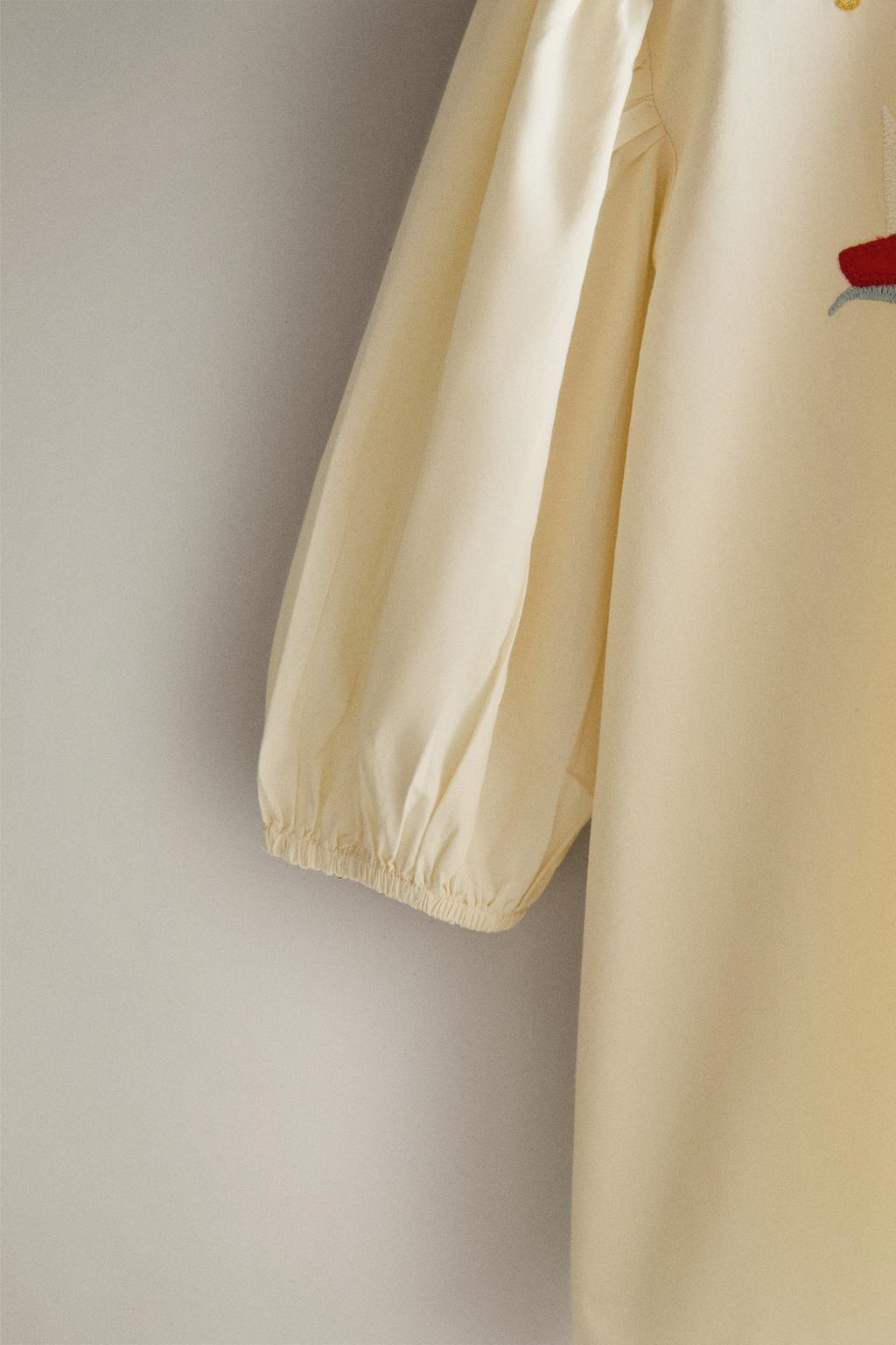 Детское платье с вышивкой для пляжа