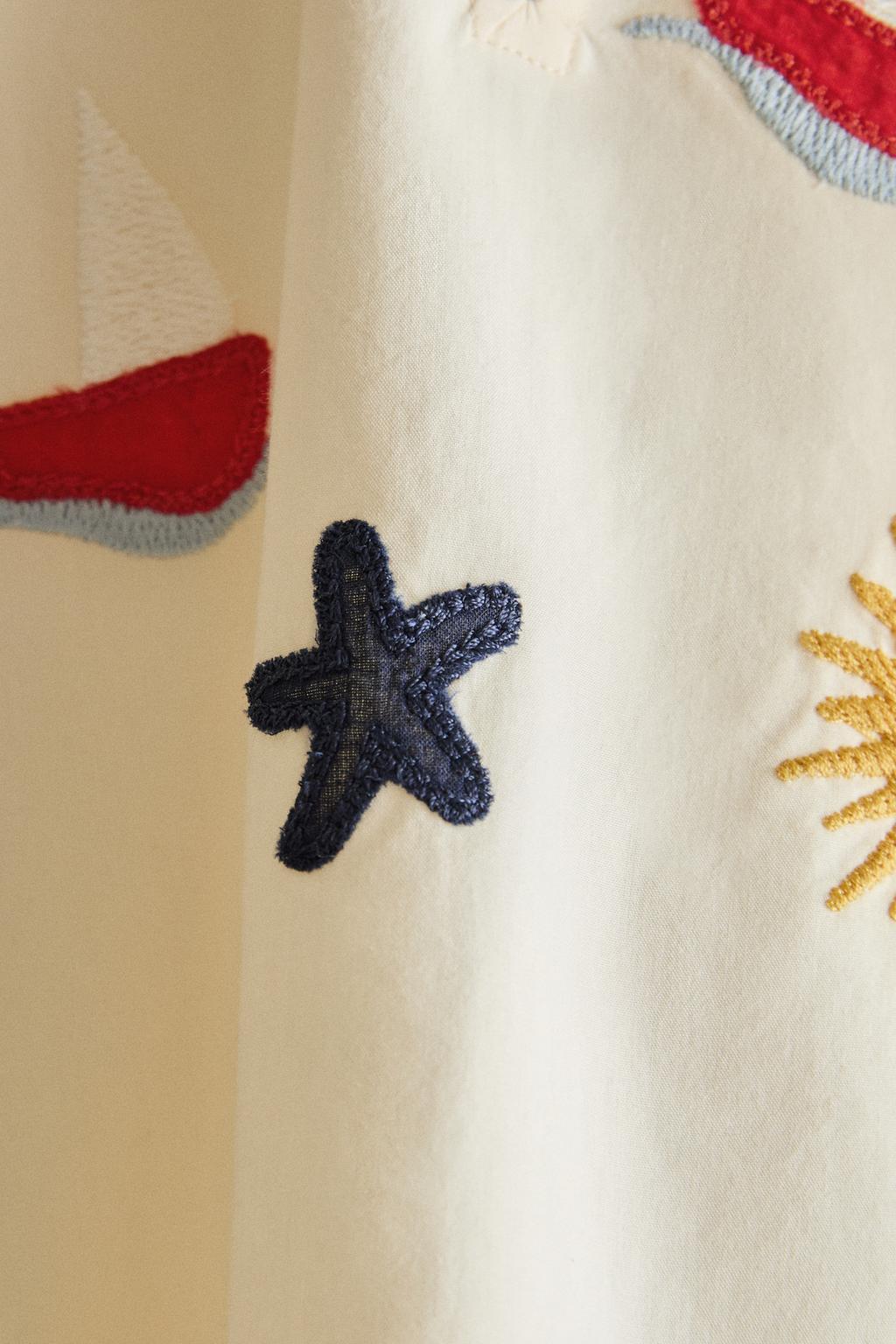 Детское платье с вышивкой для пляжа