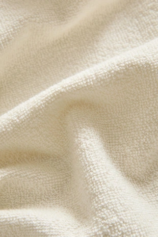 Хлопковое пляжное полотенце с бахромой