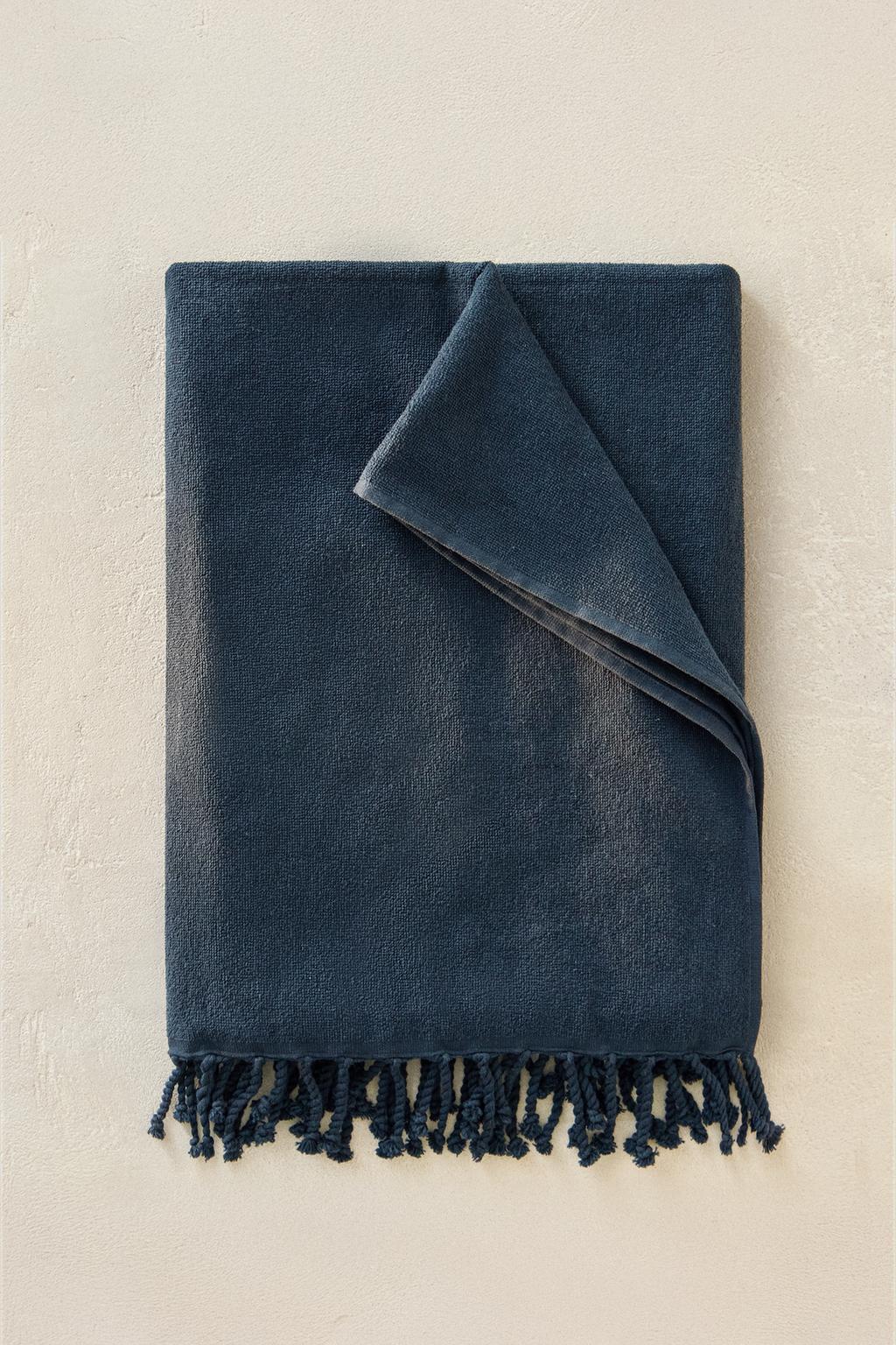 Пляжное полотенце из хлопка с бахромой