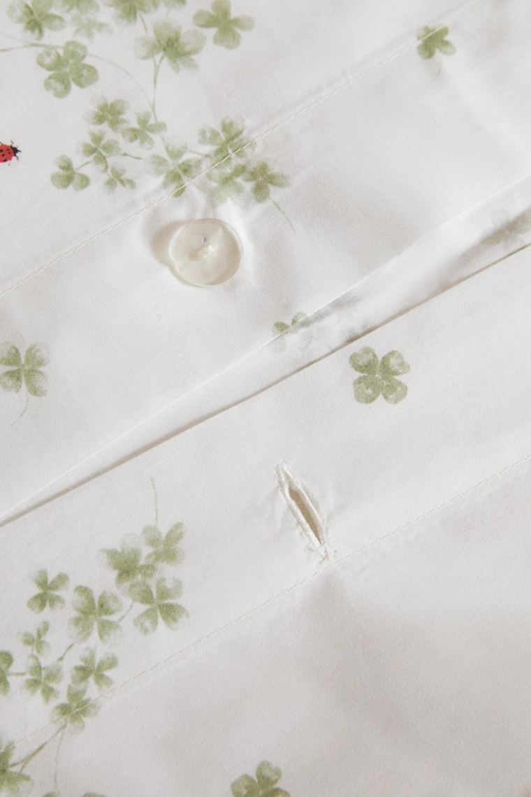 Постельное одеяло из хлопка с изображением клевера и божьей коровки