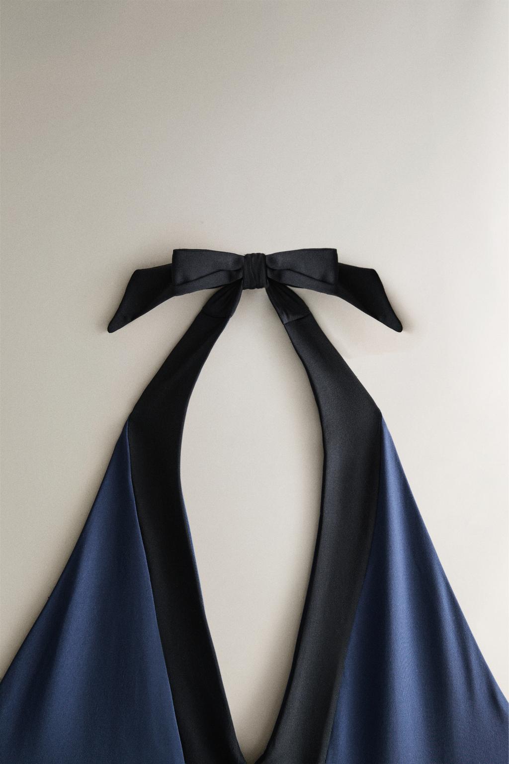 Купальник на шее с завязкой