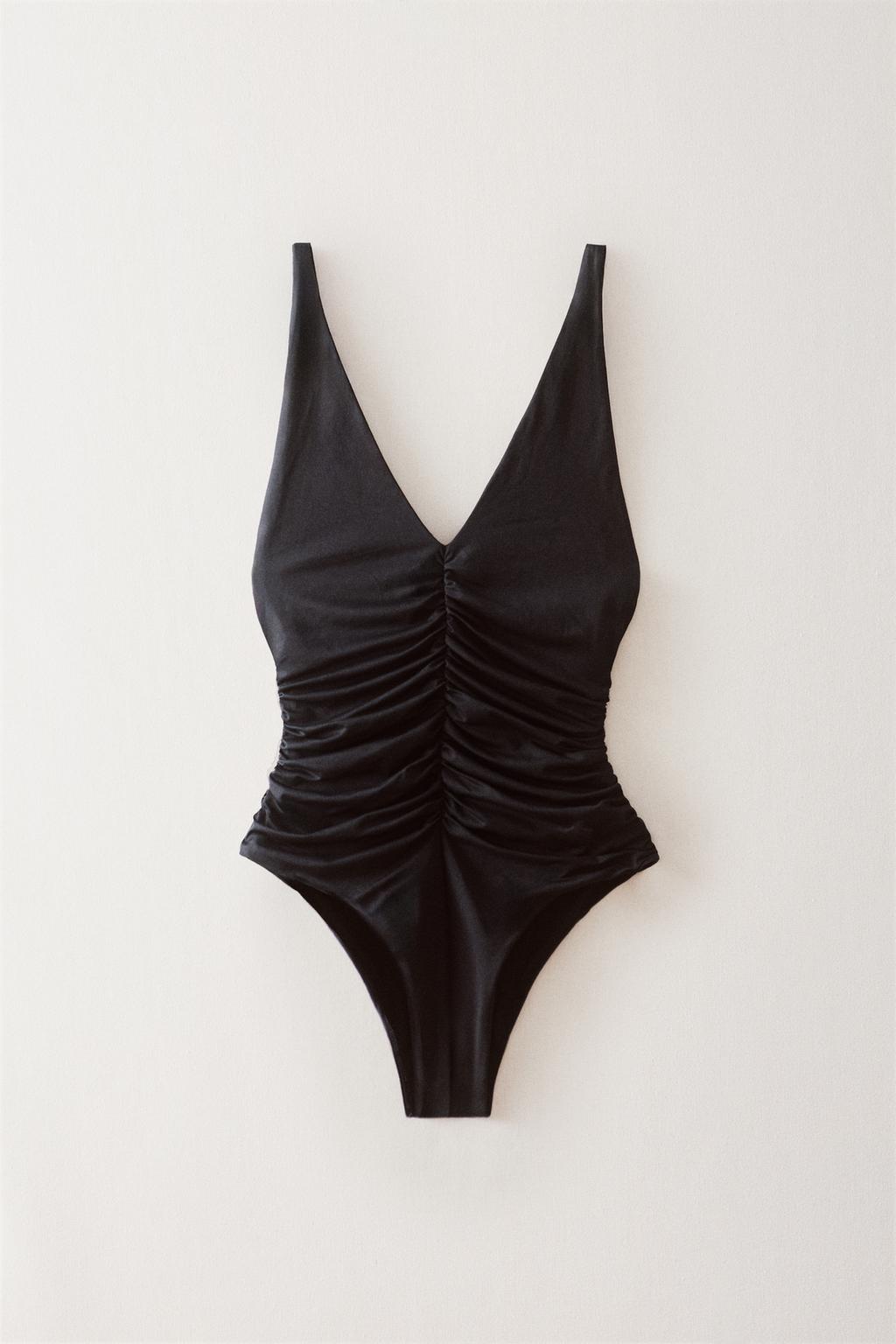 Купальник для пляжа с оборками