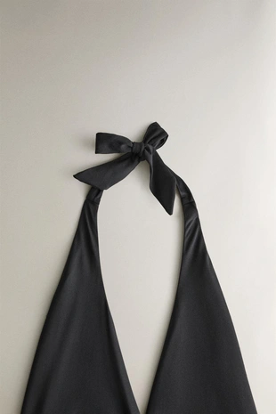 Купальник с завязкой на шее и узлом