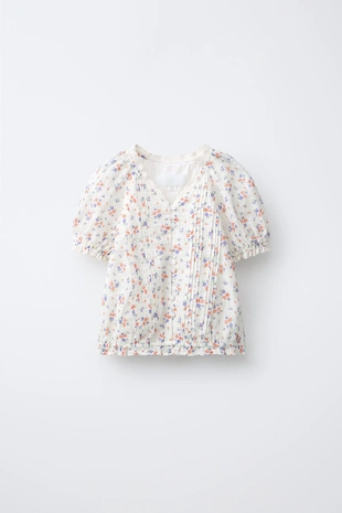 Блуза цветы кружево- Заказать в России