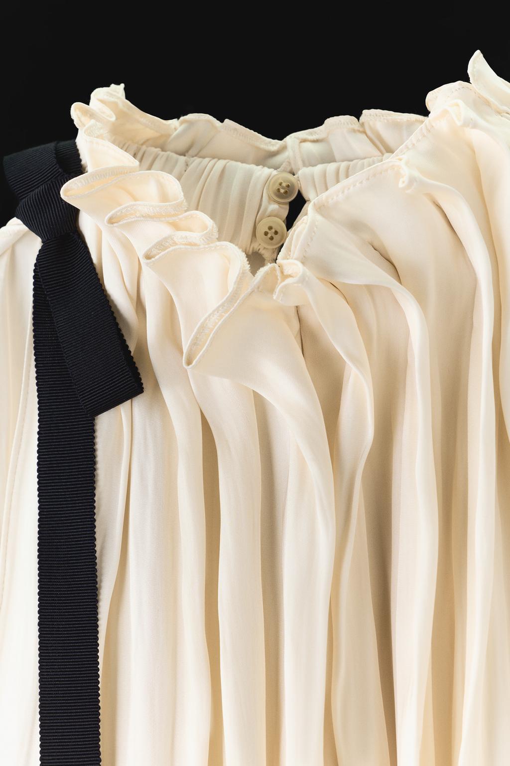 АТЛАСНЫЙ КОМБИНЕЗОН С БАНТОМ — коллекция Zara «ZW»