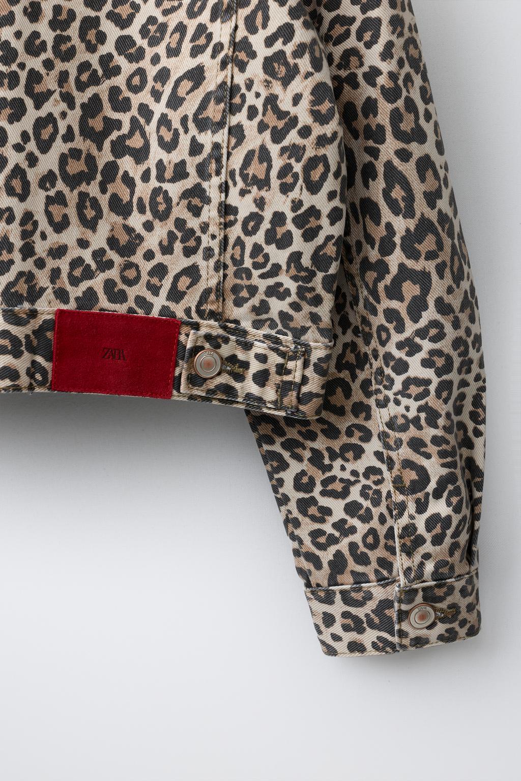 ДЖИНСОВАЯ КУРТКА С АНИМАЛИСТИЧЕСКИМ ПРИНТОМ