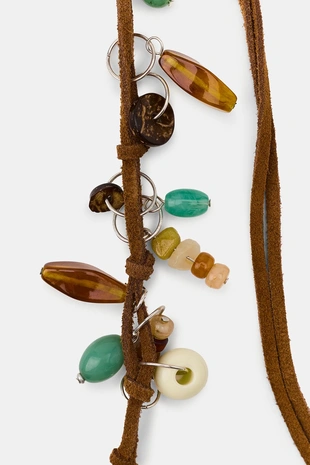 Ожерелье из шнура с камнями- Заказать в России