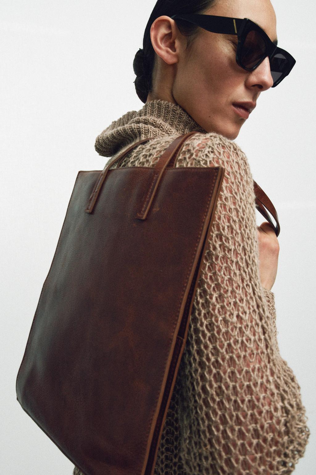 КОЖАНАЯ СУМКА-ШОПЕР С РУЧКАМИ