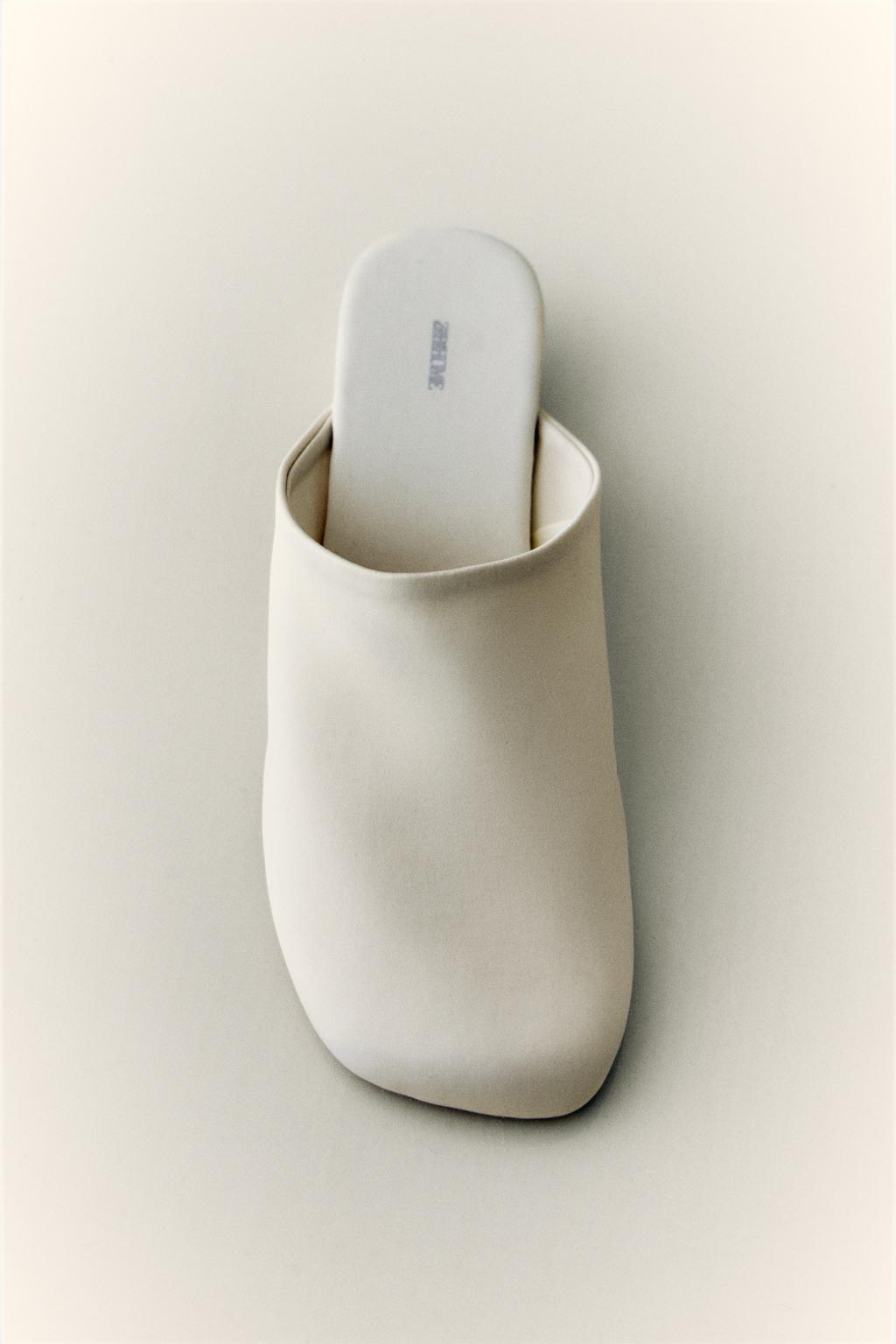 Мюли на каблуке из атласа