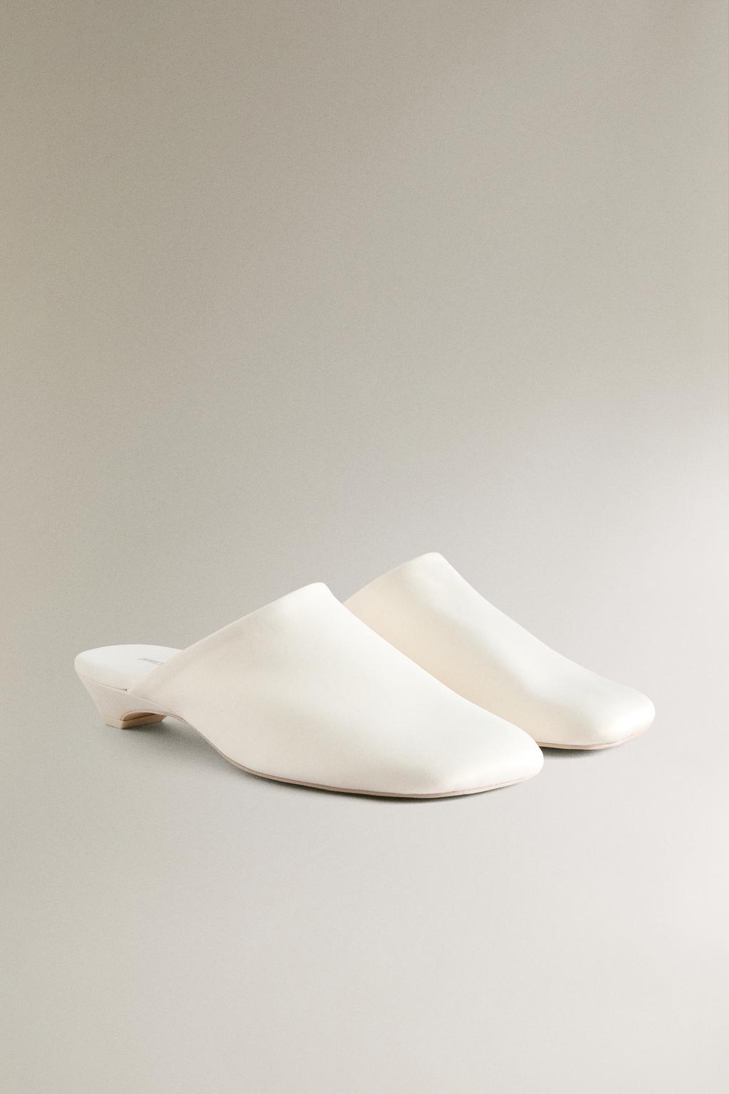 Мюли на каблуке из атласа